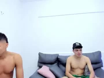 Naked Room party_guyssex 