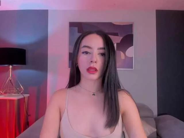 IsabellaMoreau from BongaCams