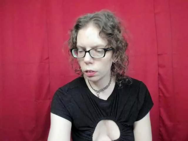 SaraDesireXO from BongaCams