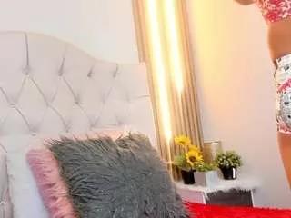alexabravva from CamSoda