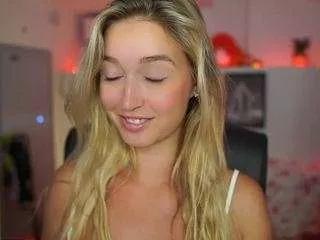 alexistexas18 from CamSoda