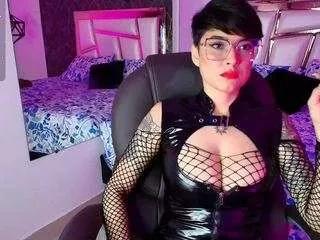 annieswan from CamSoda