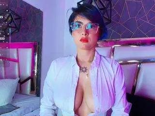 annieswan from CamSoda