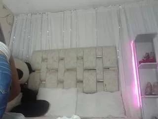 emmasweet1 from CamSoda
