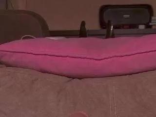 evasweetlips from CamSoda