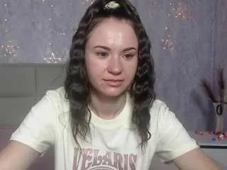 karacriegs from CamSoda