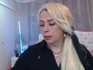 katrinacharm from CamSoda