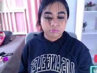 naahom1 from CamSoda
