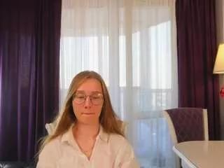 odiliagee from CamSoda