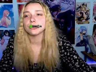 sofi-peaches from CamSoda