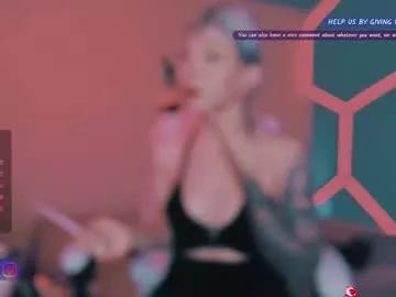 Naked Room _baterchatur 