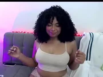 _curlyqueen from Chaturbate