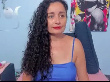 Freechat _luna__sweet_ on Chaturbate