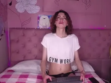 aaron_fordd — GOAL: Show panties [35 tokens remaining] Welcome to my room! #showcum #latina #trans #petite #18