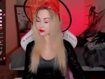 Freechat adeleroberts on Chaturbate