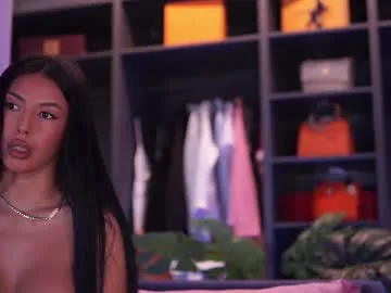 Freechat aishaadevoe on Chaturbate