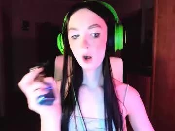 Naked Room alice__aris 