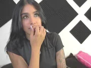 Freechat ambeer_rousess on Chaturbate