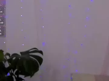 Freechat angel_smile18 on Chaturbate