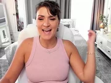 Naked Room arianasage_ 