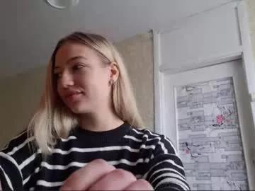 Naked Room asuncionedgeman 