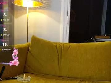 Naked Room azurea69 