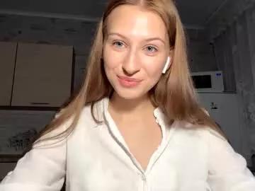 bloody_petal from Chaturbate