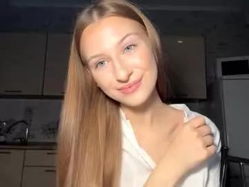 bloody_petal from Chaturbate