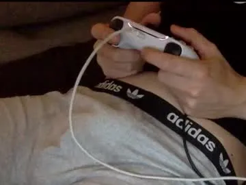 Freechat breezydicks on Chaturbate