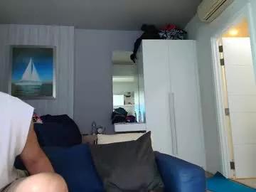 Naked Room buddiup2 