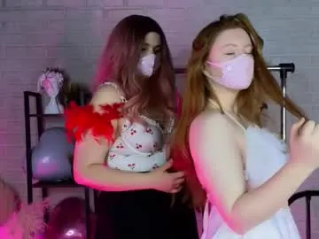 Freechat caramelcigarettesss on Chaturbate