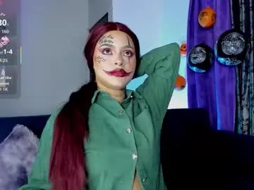 Freechat caroline_clark420 on Chaturbate