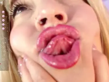 cassandraferran on Chaturbate 