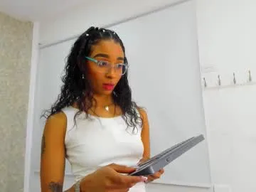 Private cataleya_wayne on Chaturbate