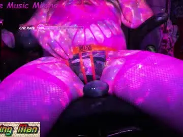 Freechat charming__man on Chaturbate