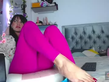 Freechat cherry_bony on Chaturbate