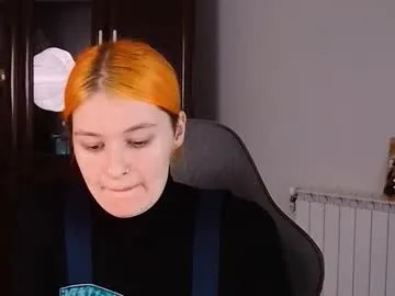 chillsnail_bro — Airbrush for art #art #muscles #tattoo #nonude #cosplay [2222 tokens remaining]