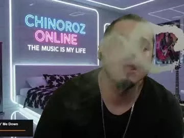 Away chinoroz on Chaturbate