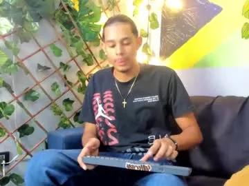 clarent_brown from Chaturbate