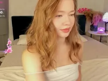 Away creepy_kittyy on Chaturbate