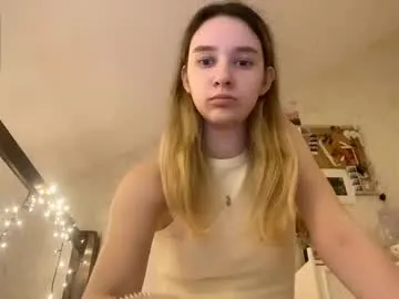 Freechat edlinhazleton on Chaturbate