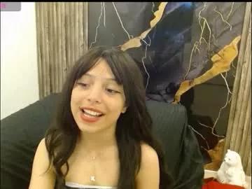 eiviiy1609 from Chaturbate