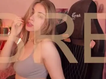 Freechat elliecutes on Chaturbate