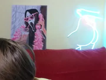 Freechat elsaangel on Chaturbate