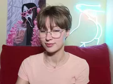 Freechat elsaangel on Chaturbate