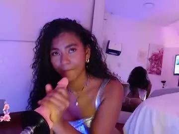 emaa_thai from Chaturbate