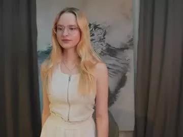 Naked Room emilyhewell 