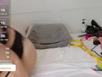 Freechat emmybum on Chaturbate