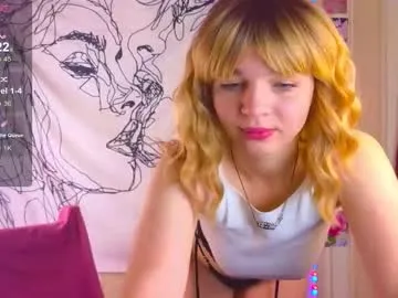 erica_winterr on Chaturbate