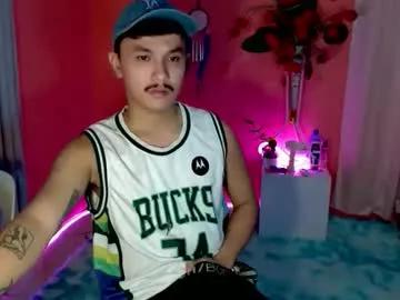 ethan_uwuxx from Chaturbate